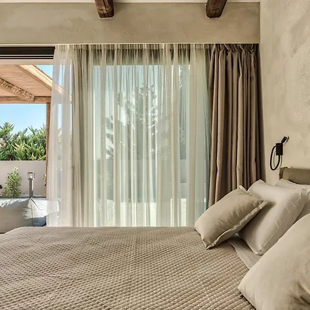 Апартаменты Ananta Blue Residence Аргаси